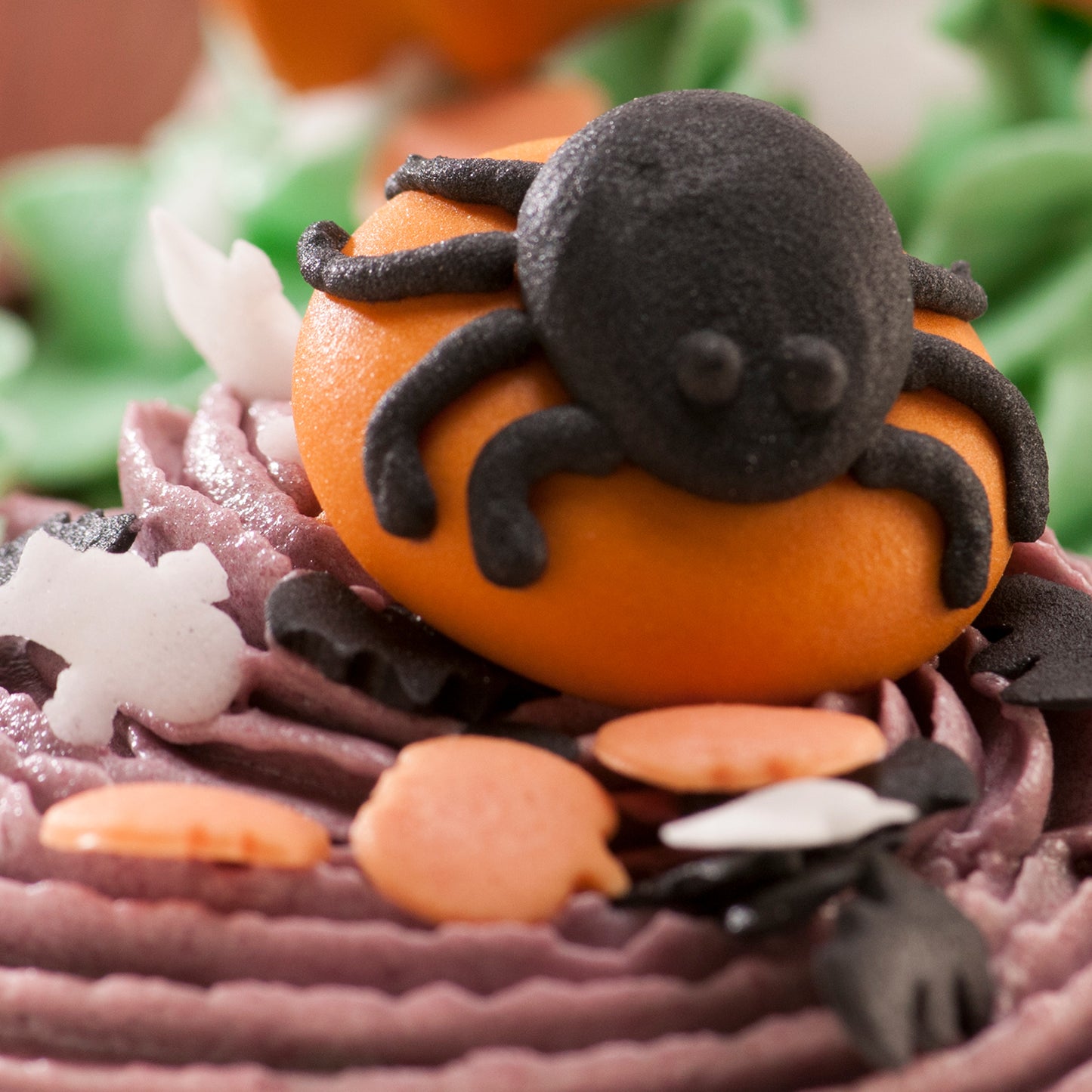 HALLOWEEN SUGAR CAKE DECORATION 4 DESIGNS 31X36MM