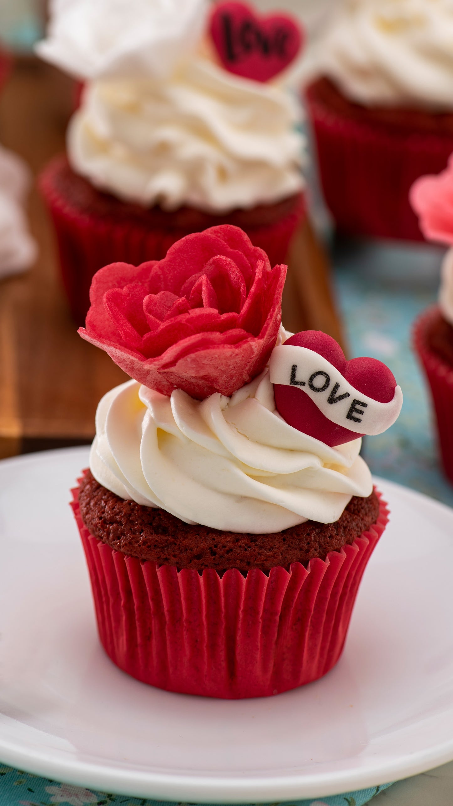SUGAR DECORATION HEARTS AND LOVE ENVELOPES 1.7~2.8CM