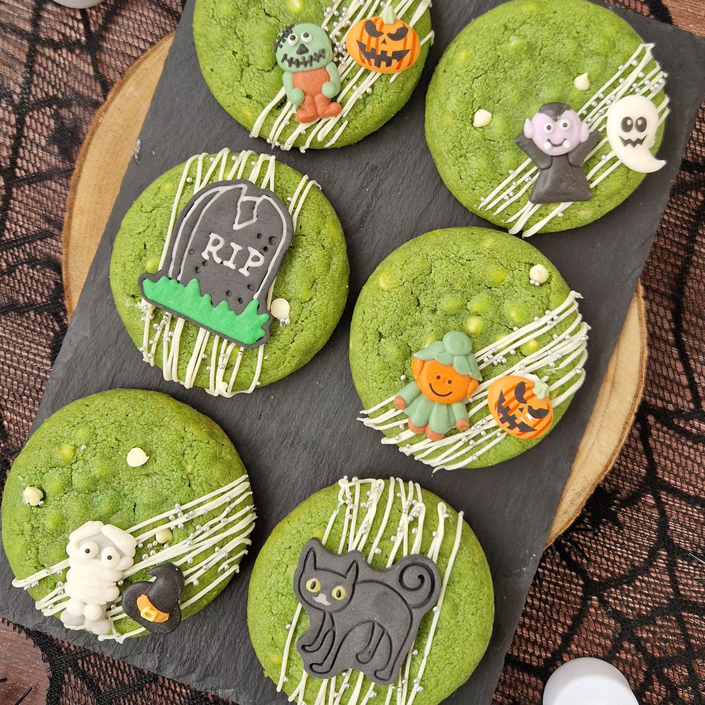 DECORAZIONE PASTA DI ZUCCHERO 2D HALLOWEEN 5 MODELLI 50X51MM