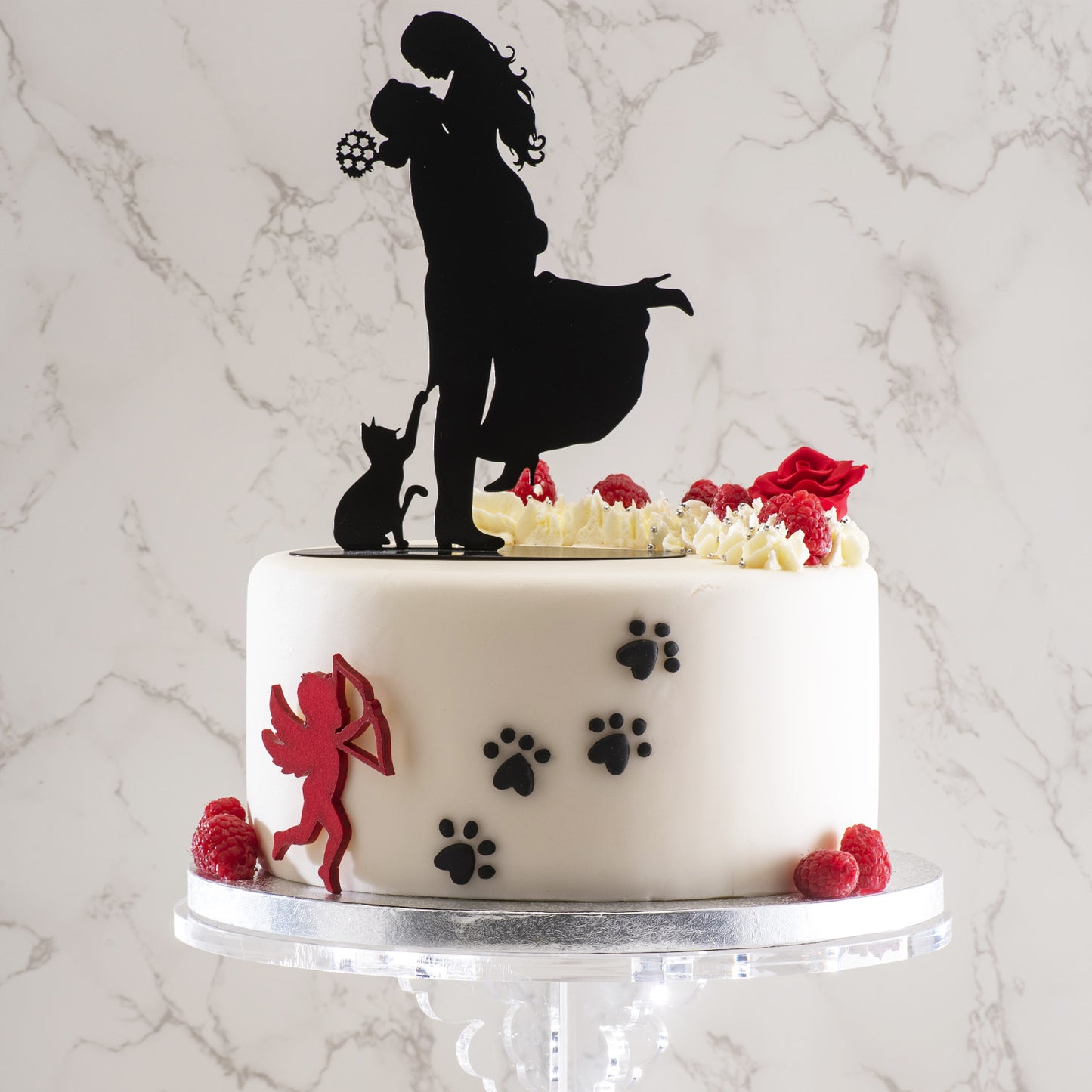 BLACK METAL WEDDING COUPLE WITH CAT 18CM