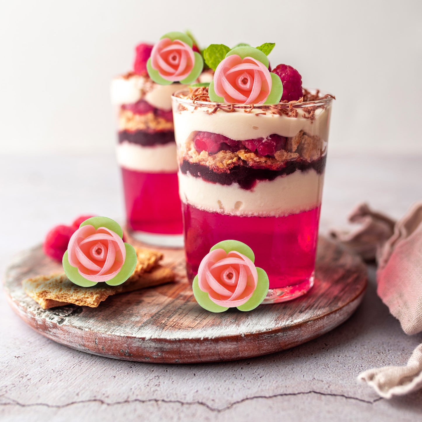 140 ROSES AZYME FEUILLES VERT 3,5 CM