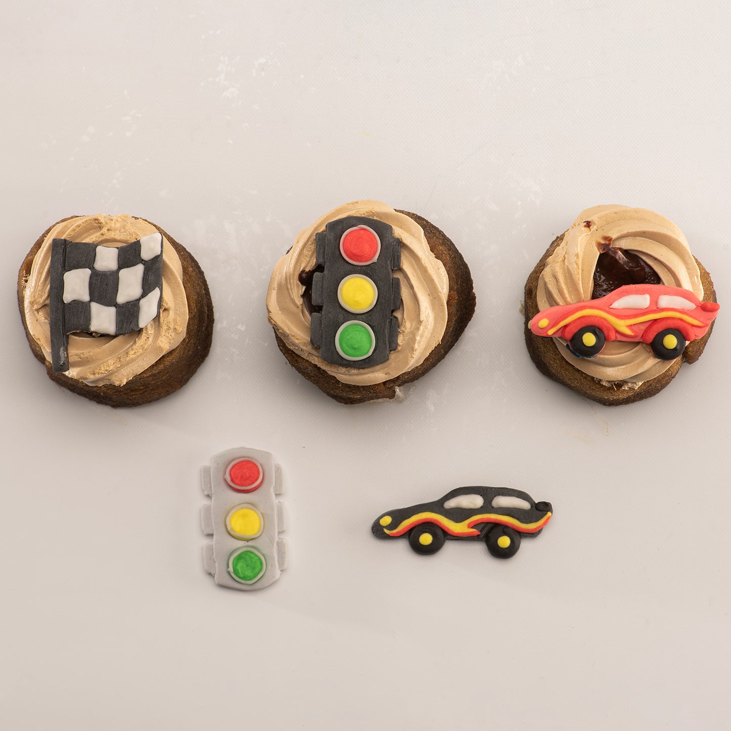 SUGAR DECORATION RACE CARS 6 DESIGNS 48 PCS