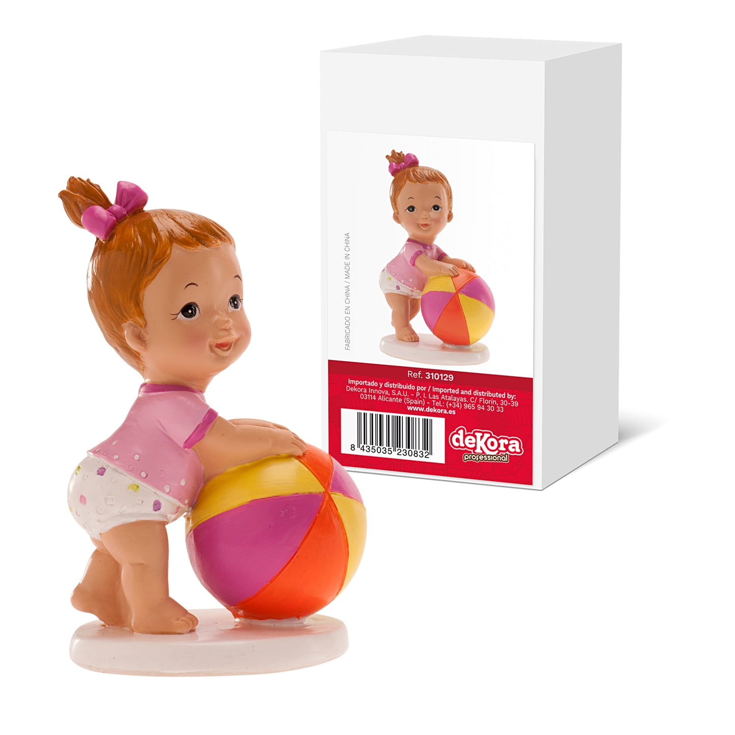 FIGURA BOLO BATIZADO MENINA COM BOLA 11 x 7 CM