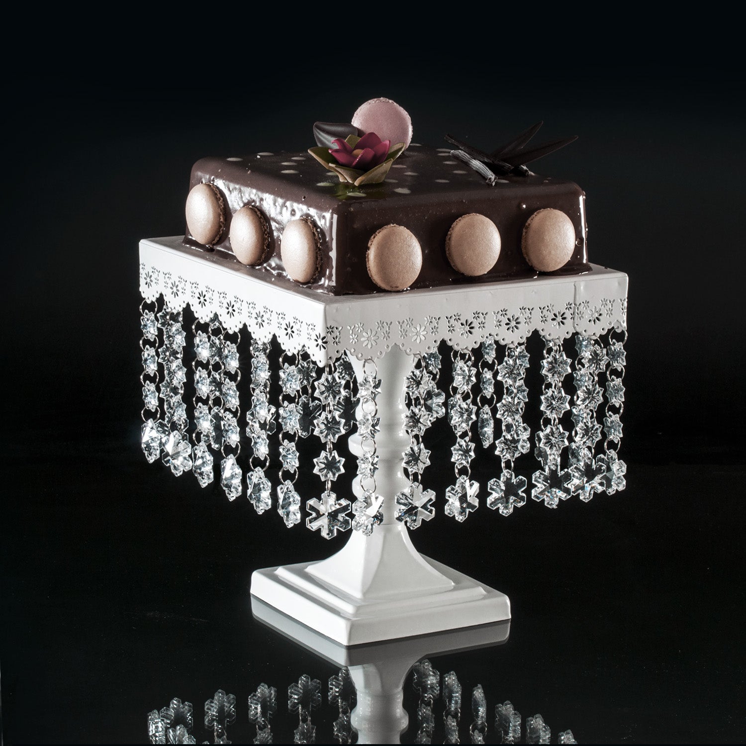 SOPORTE TARTA CUADRADO CON DIAMANTES 21 CM