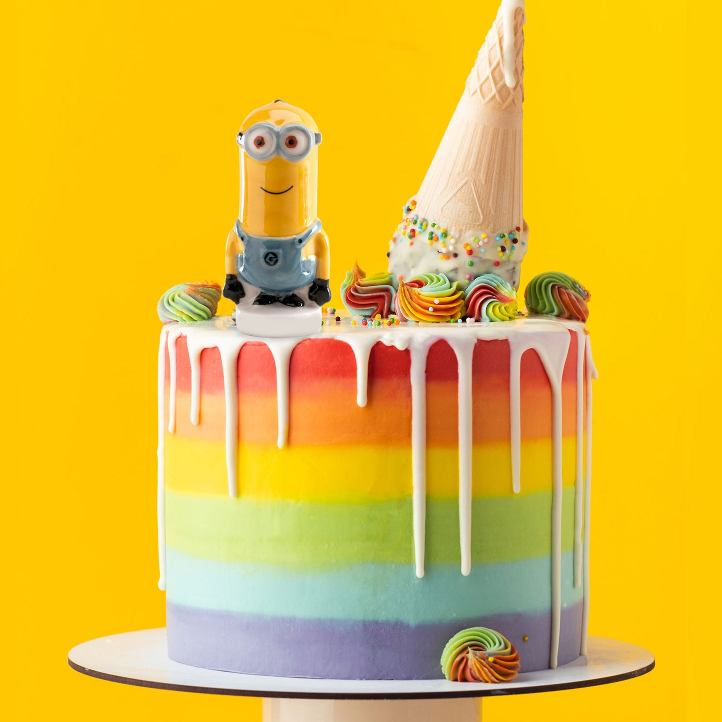 MINIONS KEVIN FIGURA CERAMICA 7CM