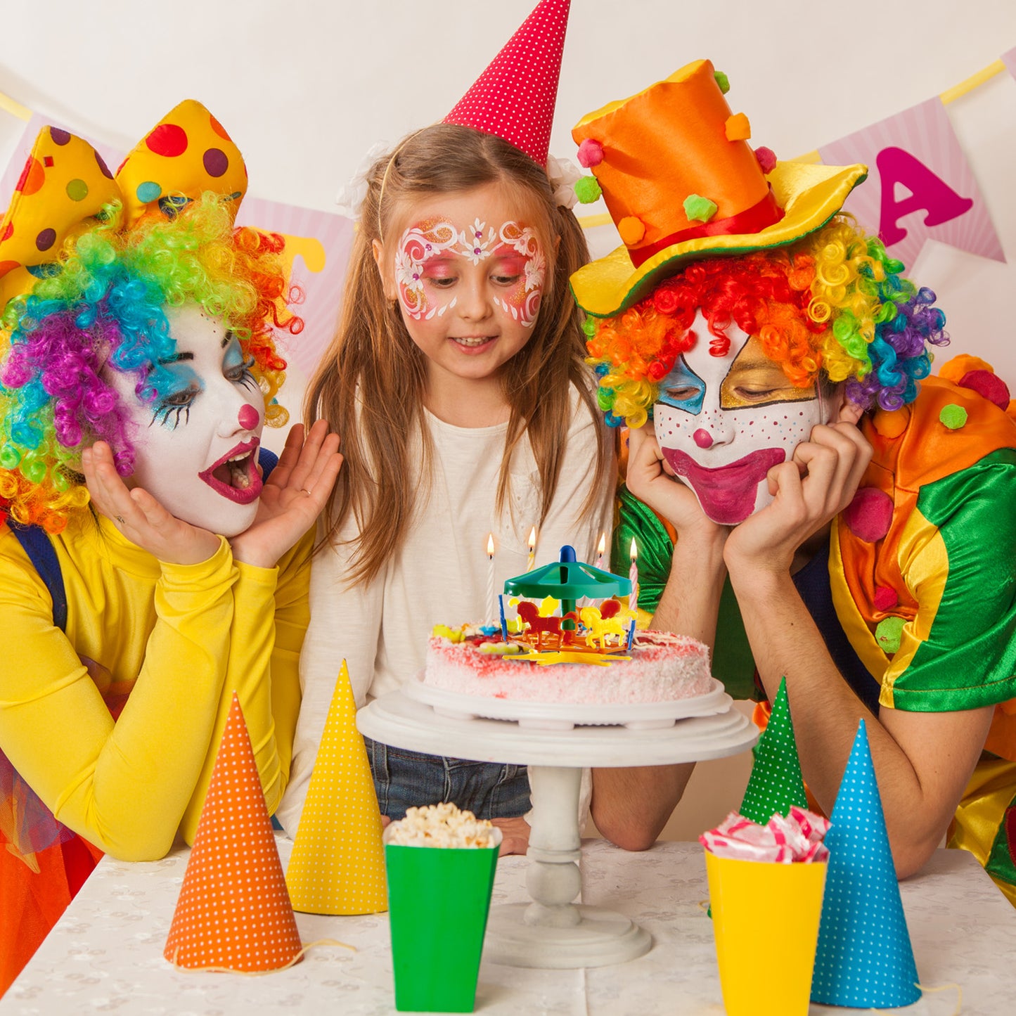 CARROUSEL EN PLASTIQUE Ø 8*7CM