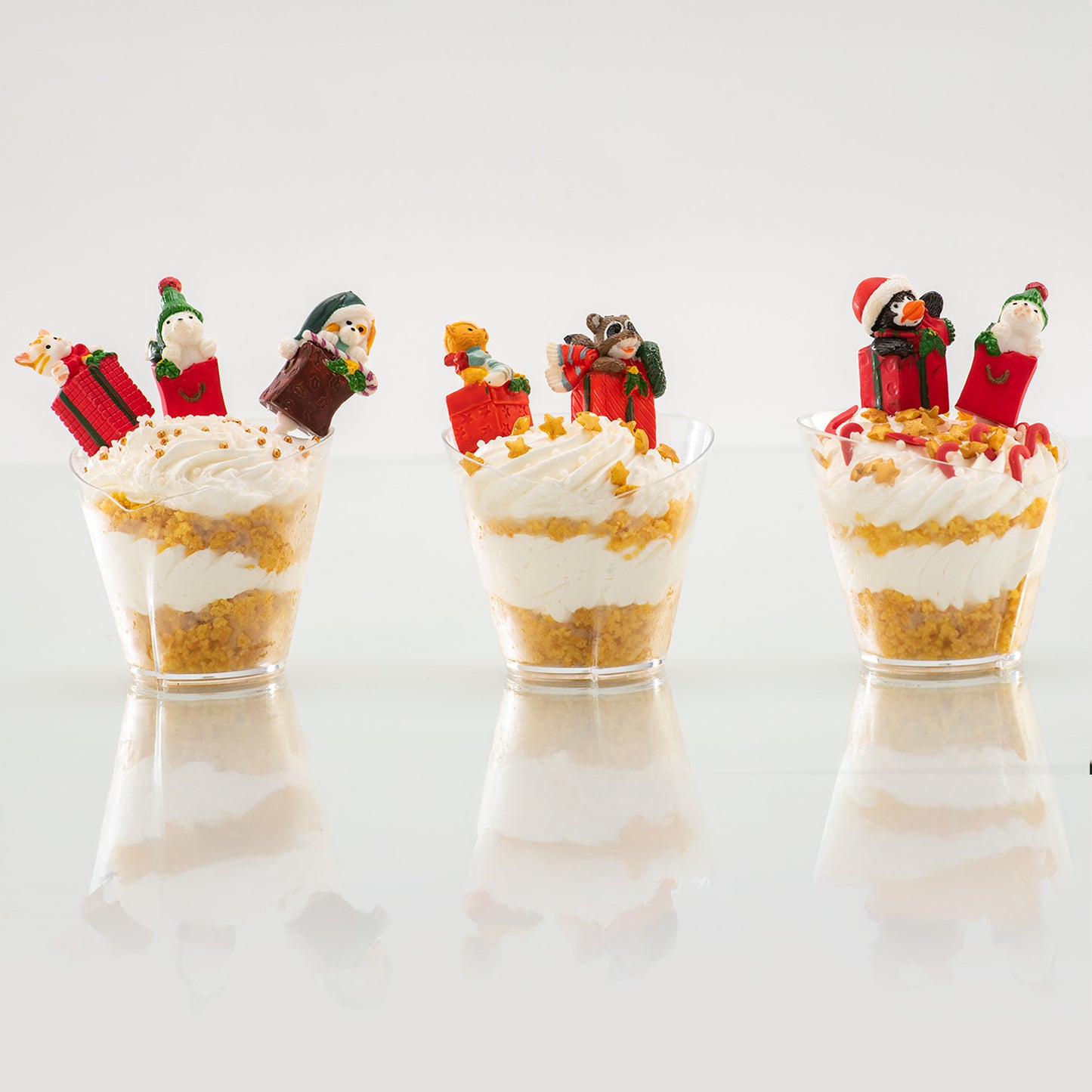 FIGURAS DE PLÁSTICO REGALOS Y ANIMALES 1.5X6CM