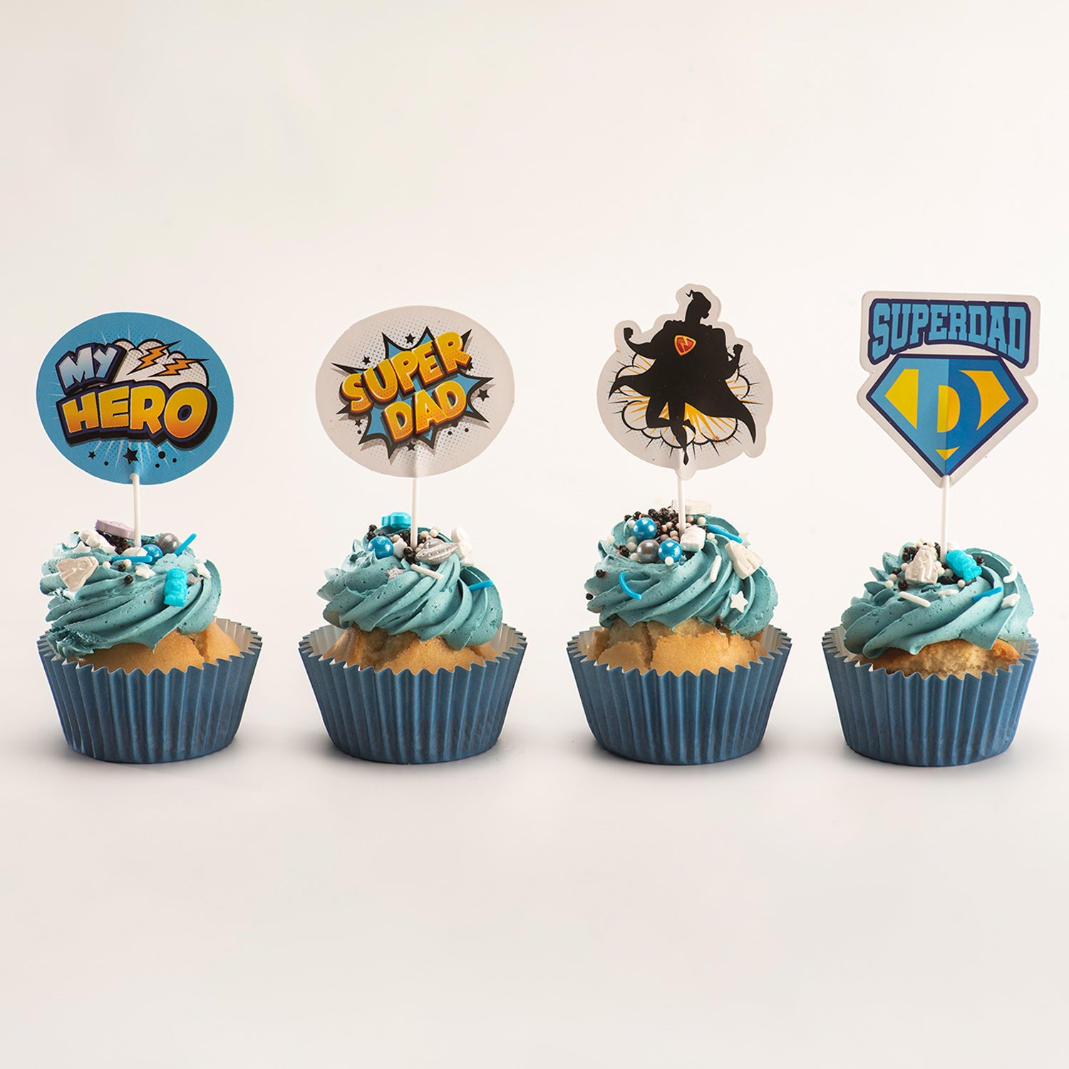 CAKE TOPPERS EN PAPIER SUPERDAD 4 MODÈLES 8 UNITÉS
