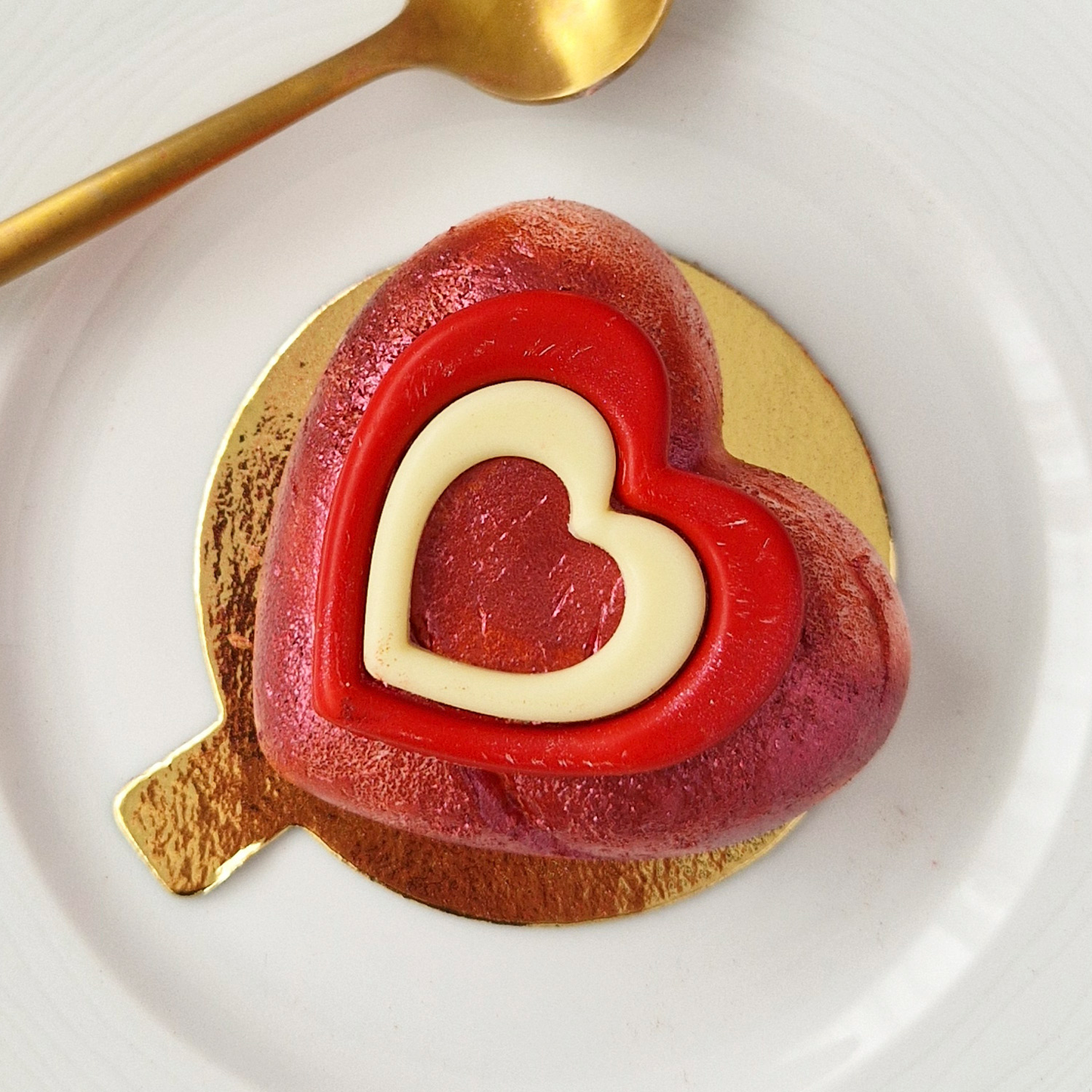 SURTIDO CORAZONES CHOCOLATE BLANCO 37-53MM