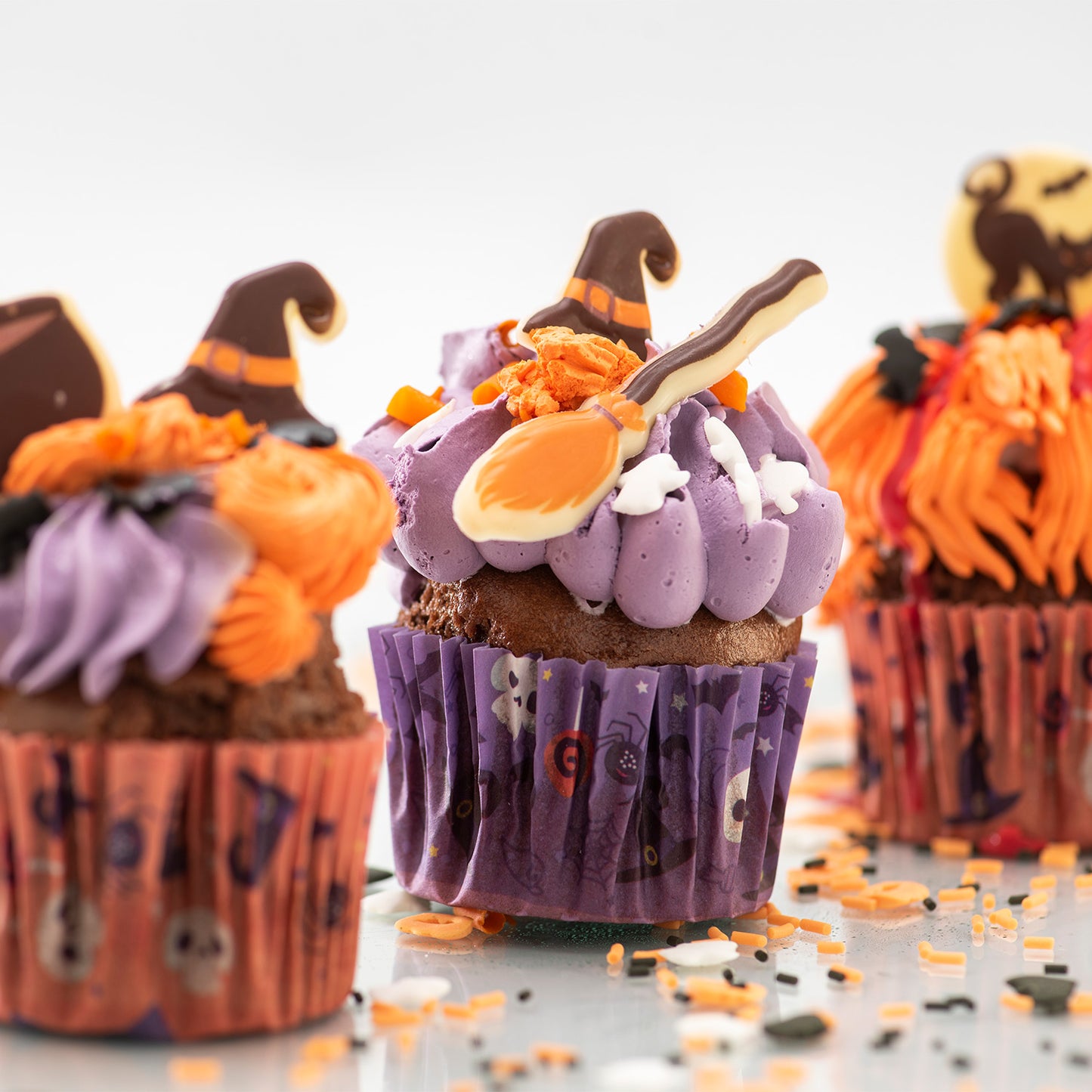 SORTIDO VASSOURA DE HALLOWEEN, ABÓBORA, GATO -35MM APROX