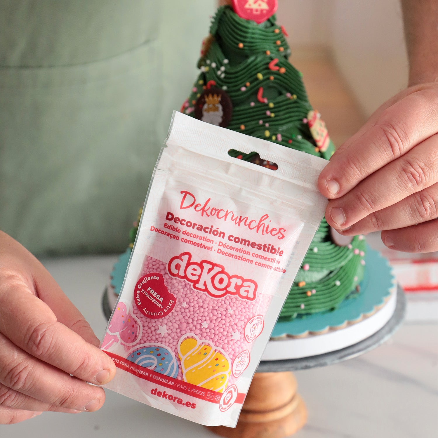 DECORACIÓN DE AZÚCAR DEKOCRUNCHIES SABOR FRESA 100G