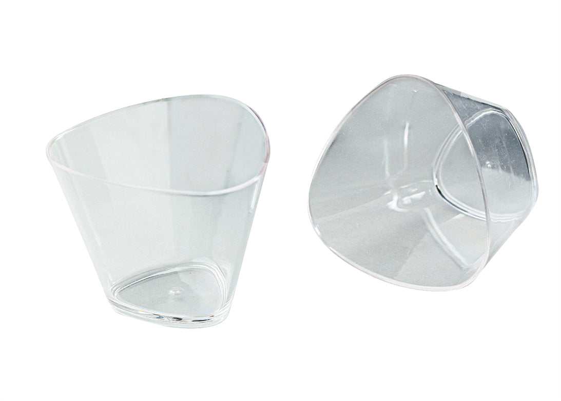 100 VERRES TRIANGULAIRES EN PLASTIQUE 8,5 x H 6,5 cm