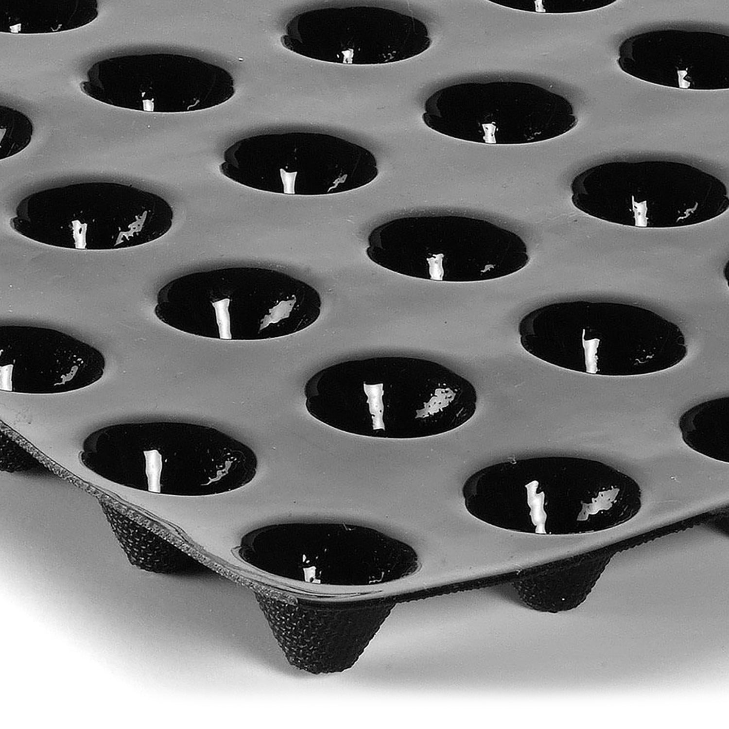 96 MOLDES MINI CONOS Ø 30 H 20MM 60X40CM
