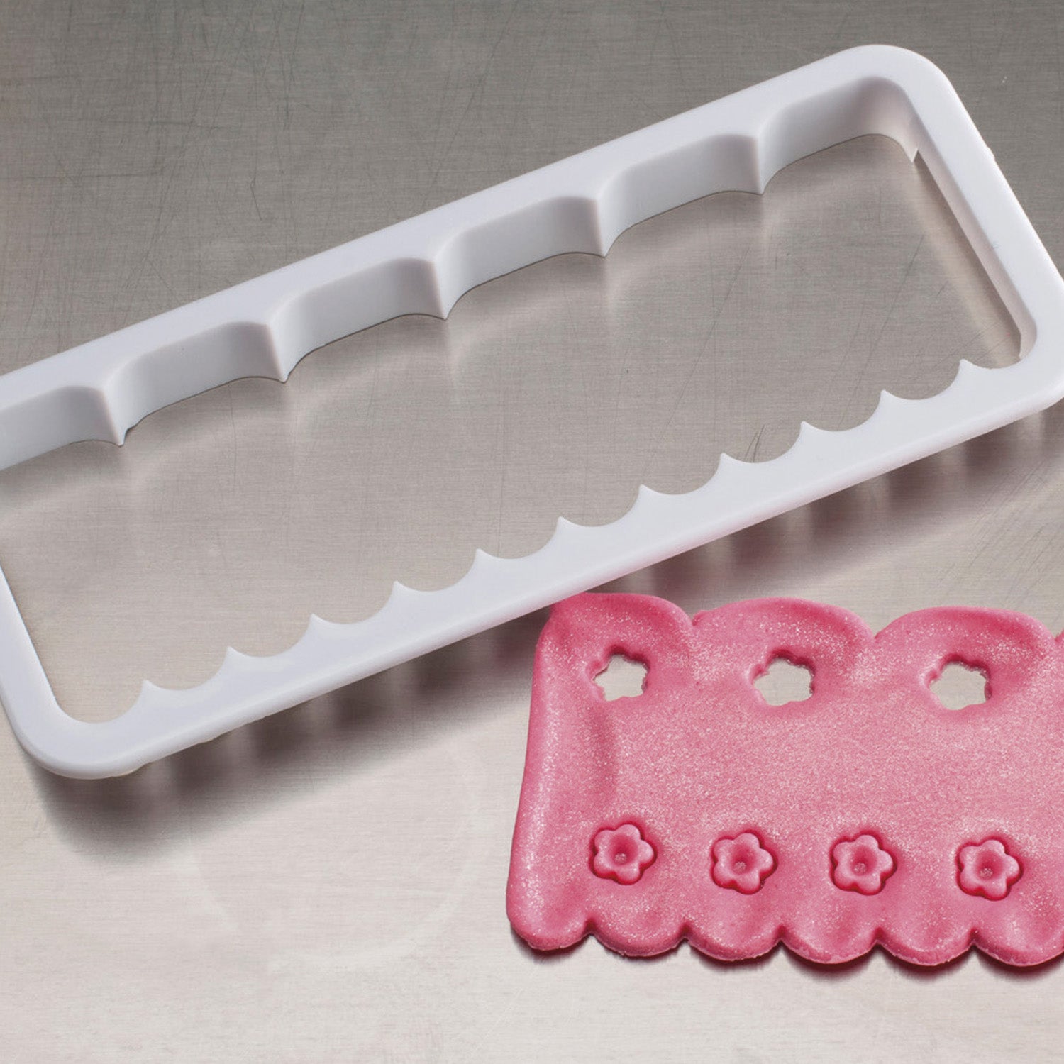 CORTAPASTAS DE FONDANT FORMA VOLANTE RECTO